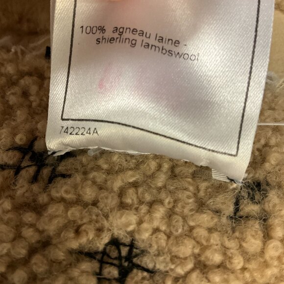 Chanel Beige 2005 Tweed Trimmed Lamb Shearling Scarf - Picture 6 of 10